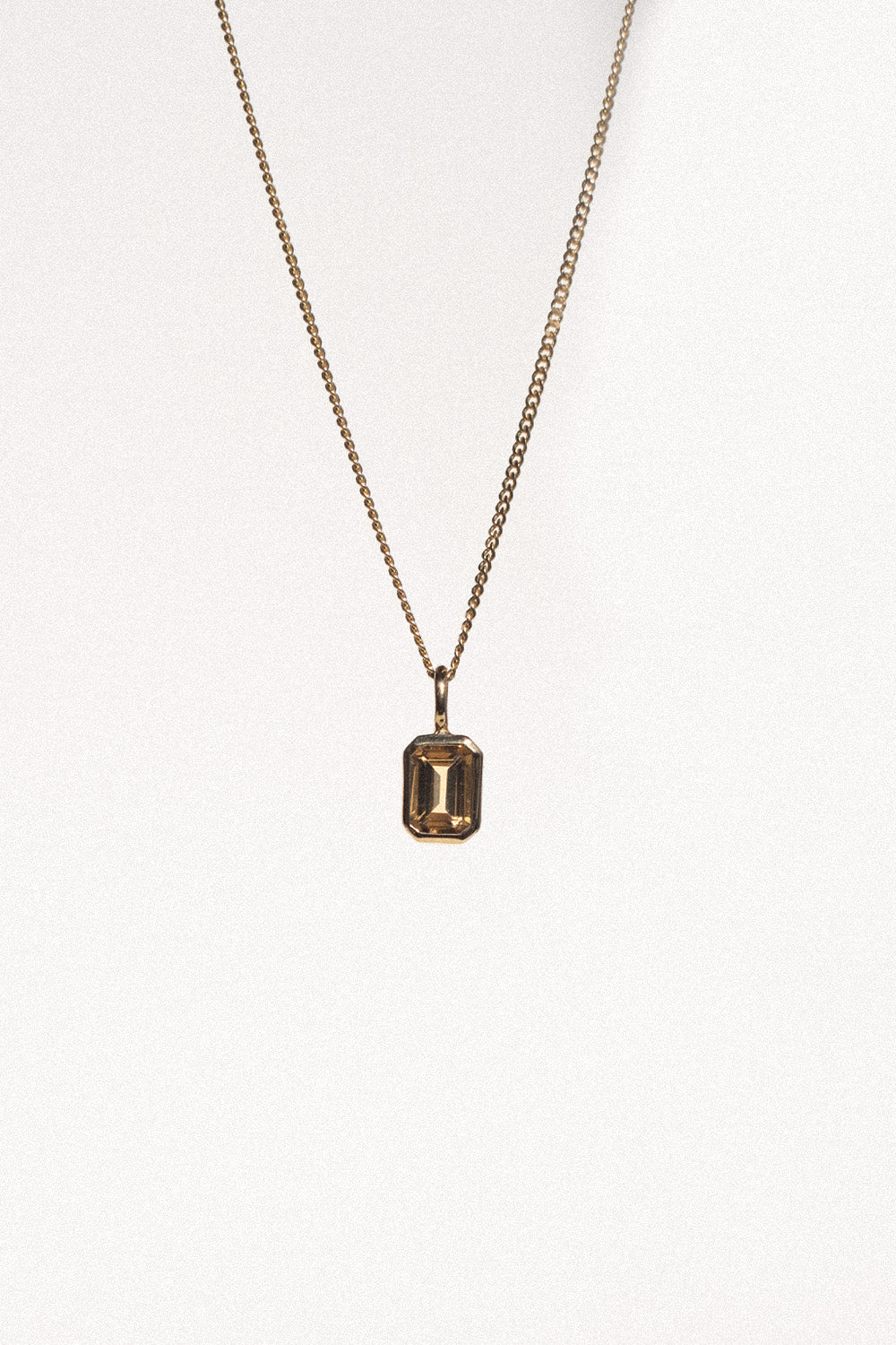 Der "Piece of Fire" Charm 18K Echtgold