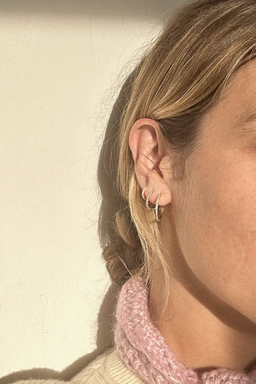 The "Mini Bling Diamond Hoop" 18k Fine Gold earrings with diamonds