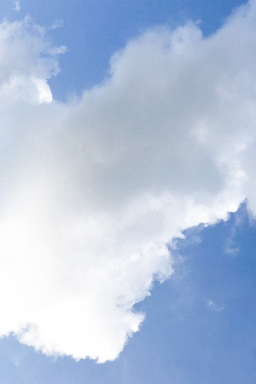 Der "Piece of Sky" Charm 18K Echtgold