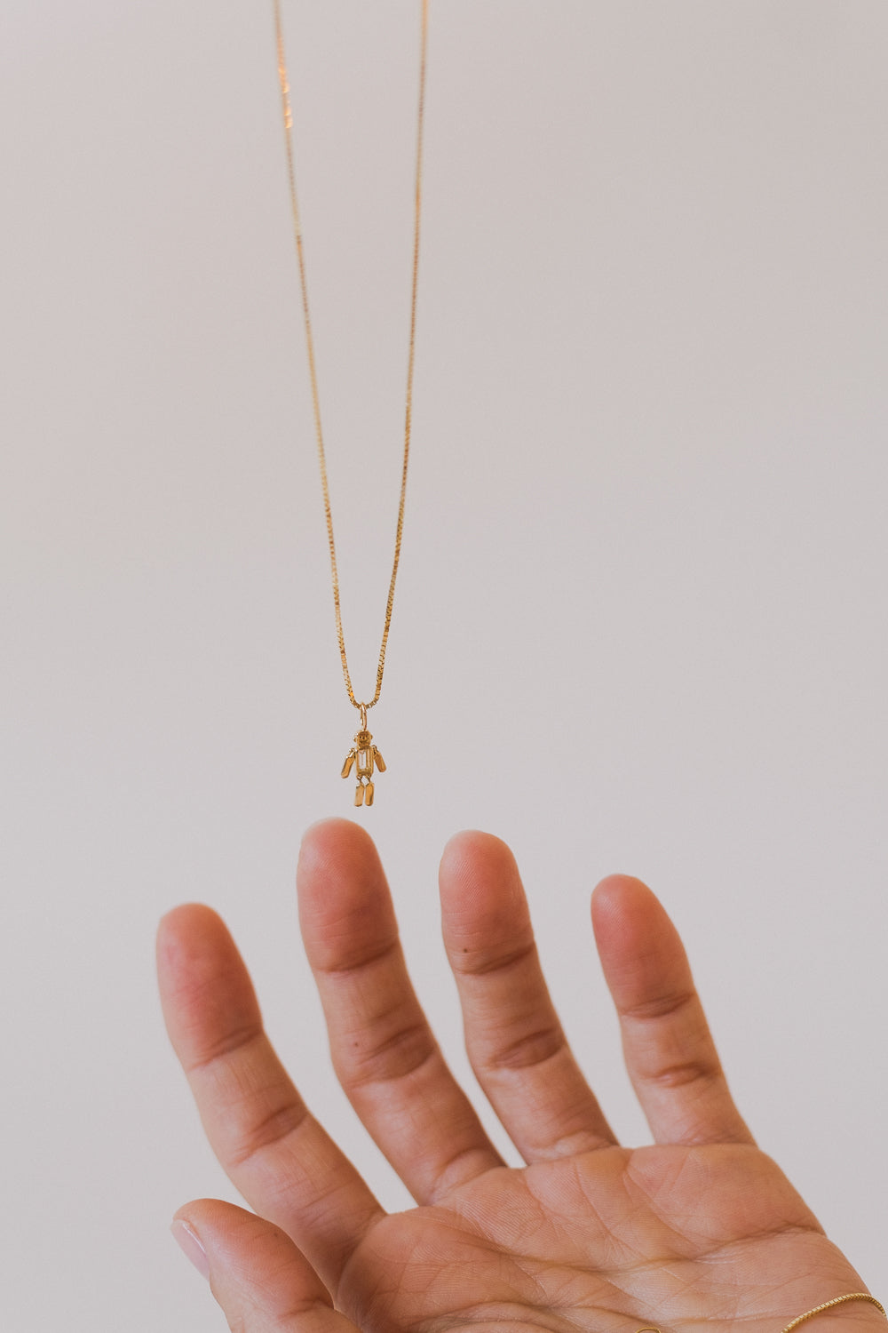 Der "Gold Robot" Charm 18K Echtgold