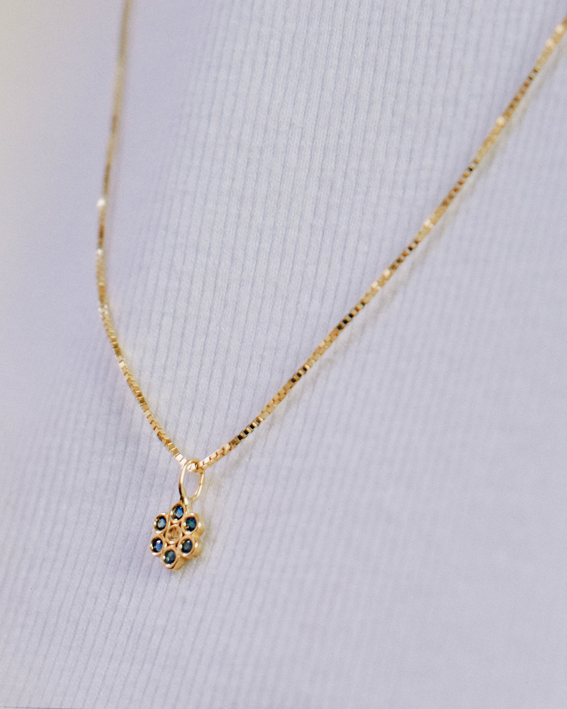 The "modern chain" necklace 14k real gold