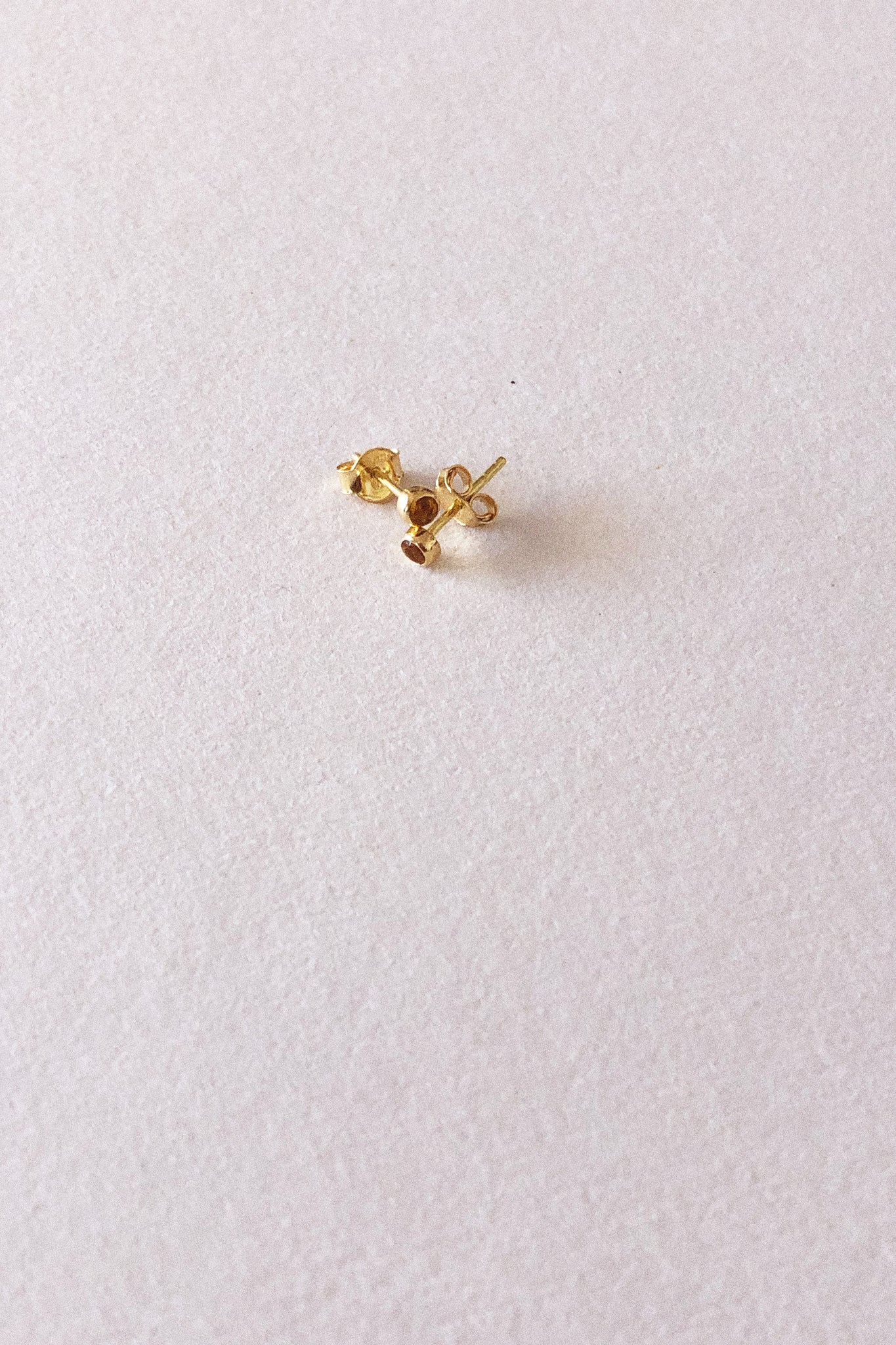 The Fine Gold Smiley Ear Studs